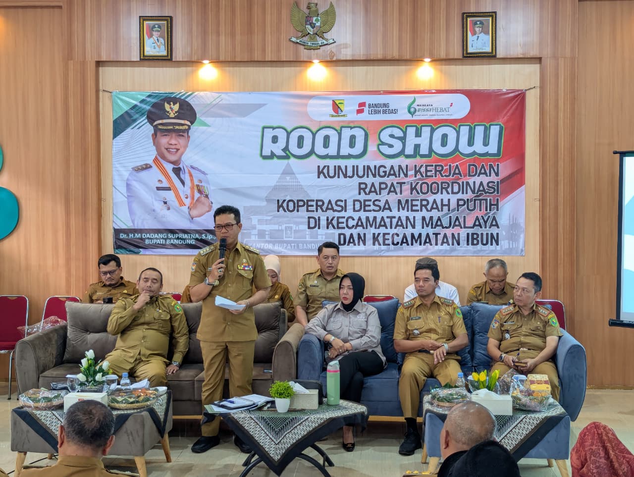 road-show-bupati-bandung-dalam-kunjungan-kerja-dan-rapat-koordinasi-koperasi-merah-putih